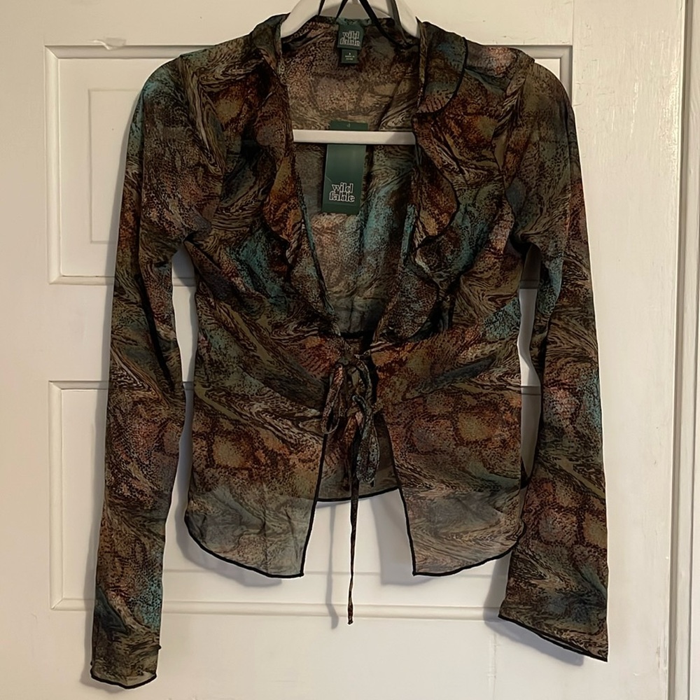 Wild Fable Bell Long Sleeve Tie- Front Top/ Size: Small warped croc